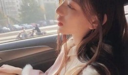 女网红吃瓜,一场娱乐圈的“瓜田”盛宴