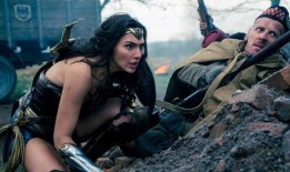 冲哥爆料神奇女侠视频,神奇女侠幕后花絮视频大曝光