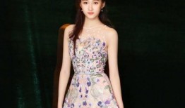 娱乐吃瓜关晓彤,娱乐圈的“吃瓜”女王，揭秘她的星途历程