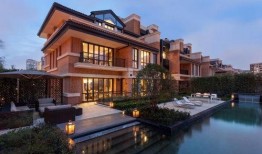 网友爆料王菲豪宅图片视频,奢华内饰与自然风光完美融合