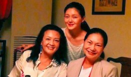 张兰邻居爆料视频播放,揭秘真实生活片段